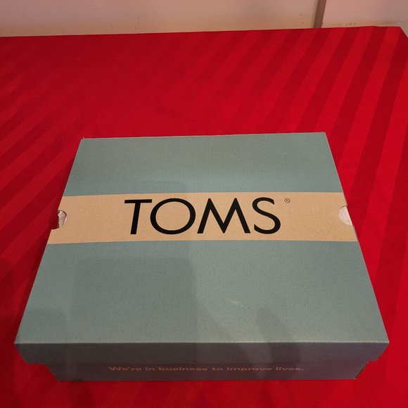 BRAND NEW TOMS, DESERT TAN LEOPARD SUEDE KELSY BOOTIES, 7.5!!! - Picture 8 of 9